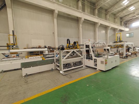 精密で一貫した密封のための7インチカラータッチスクリーンSPC梱包機 8-10袋/分 熱密封